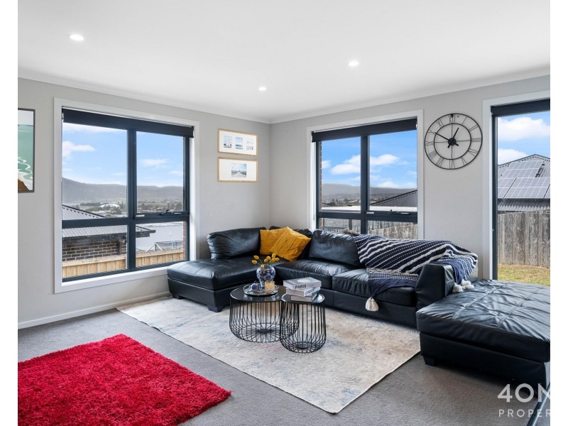4 Salter Court, Glenorchy TAS 7010