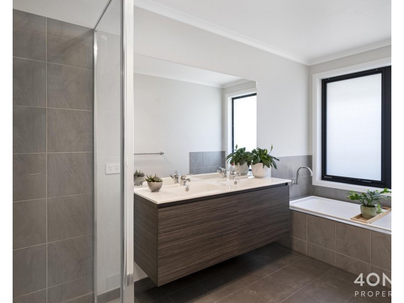 4 Salter Court, Glenorchy TAS 7010