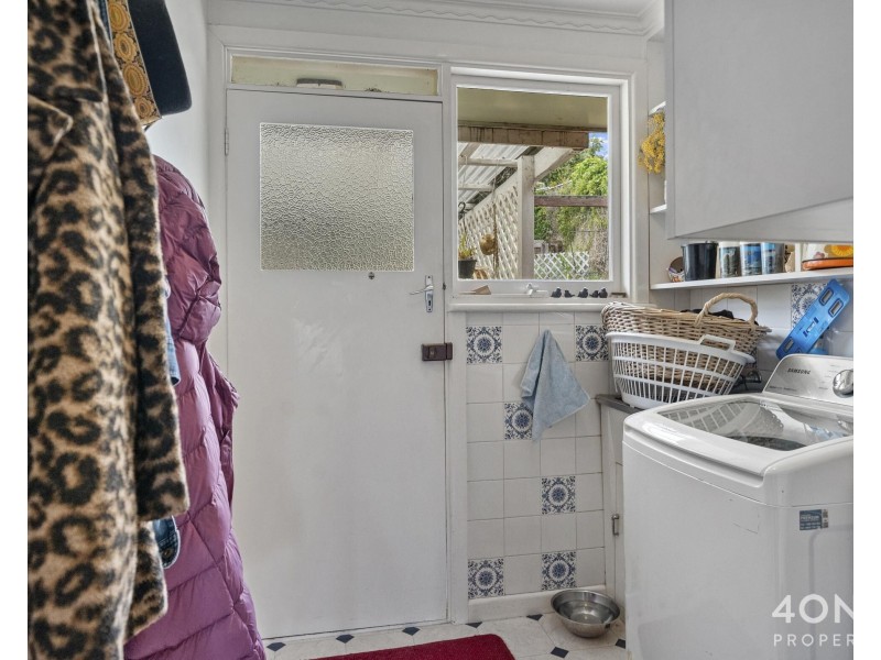 8 Coolabah Road, Sandy Bay TAS 7005