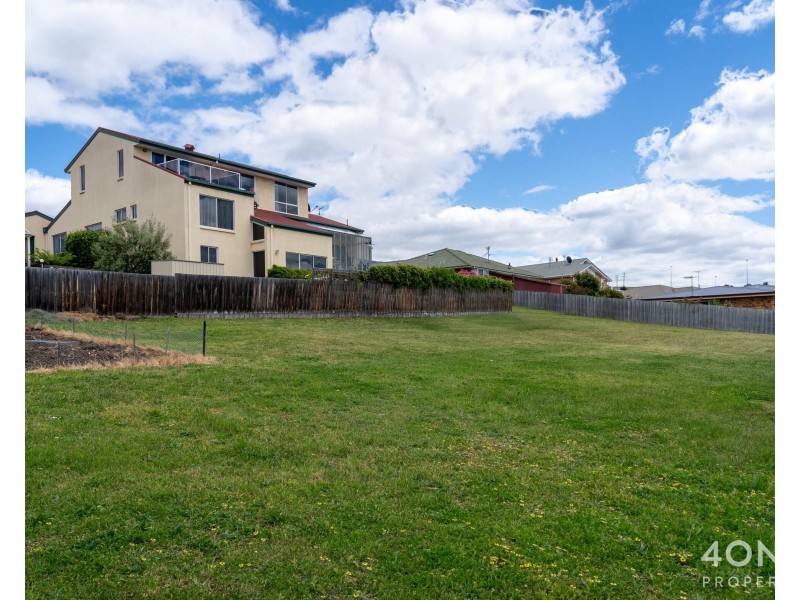 32a Chardonnay Drive, Berriedale TAS 7011