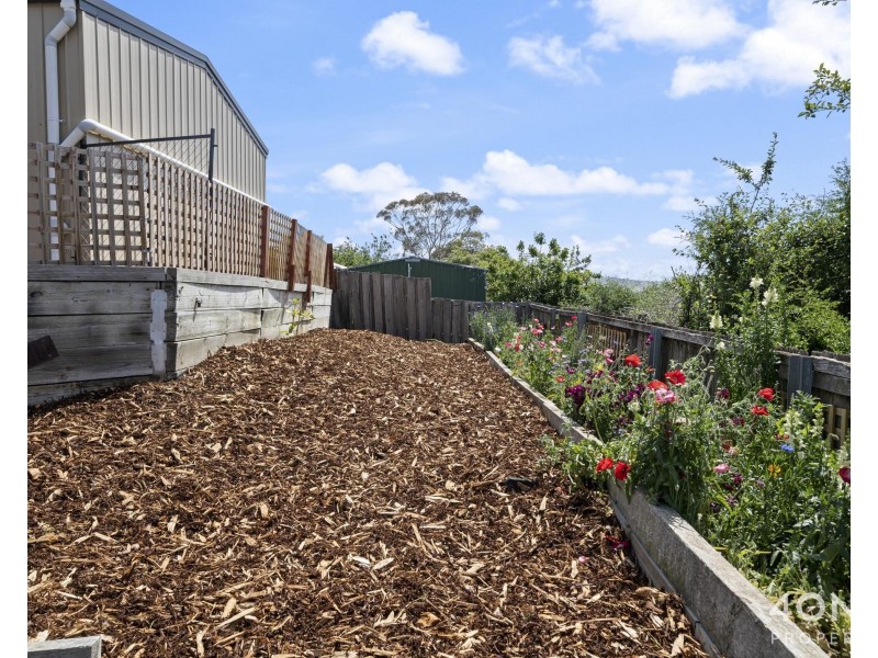 20 Holloway Drive, Herdsmans Cove TAS 7030