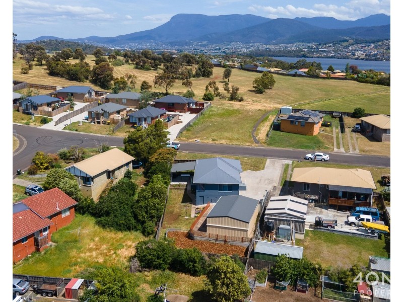 20 Holloway Drive, Herdsmans Cove TAS 7030