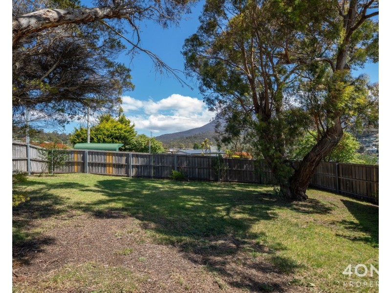 21 Dickson Street, Glenorchy TAS 7010