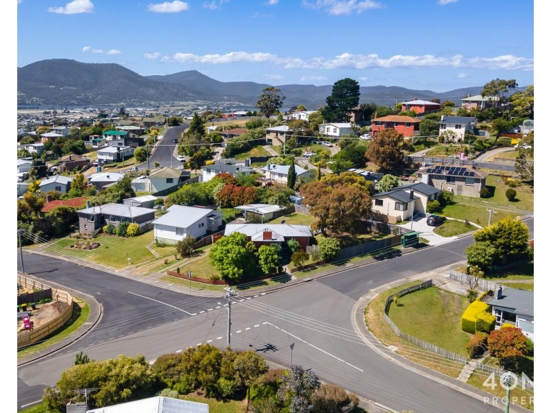 21 Dickson Street, Glenorchy TAS 7010