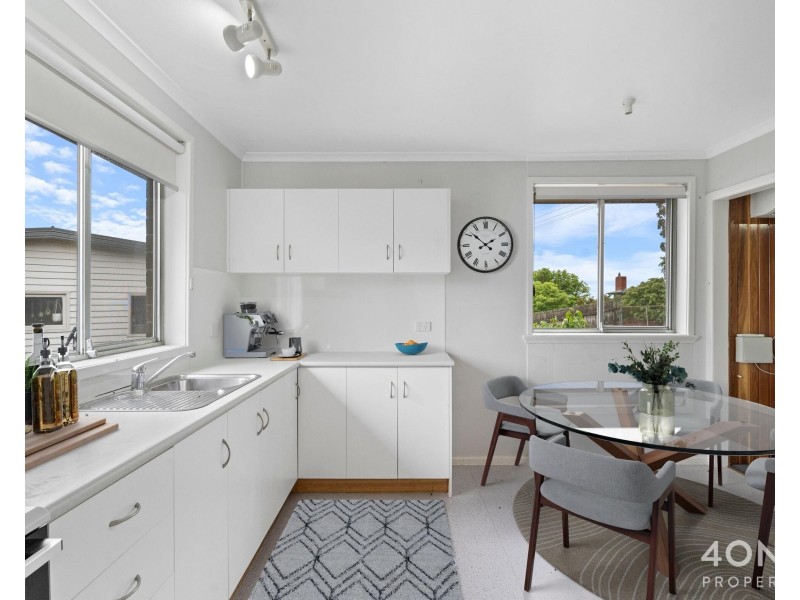 16 Dickson Street, Glenorchy TAS 7010