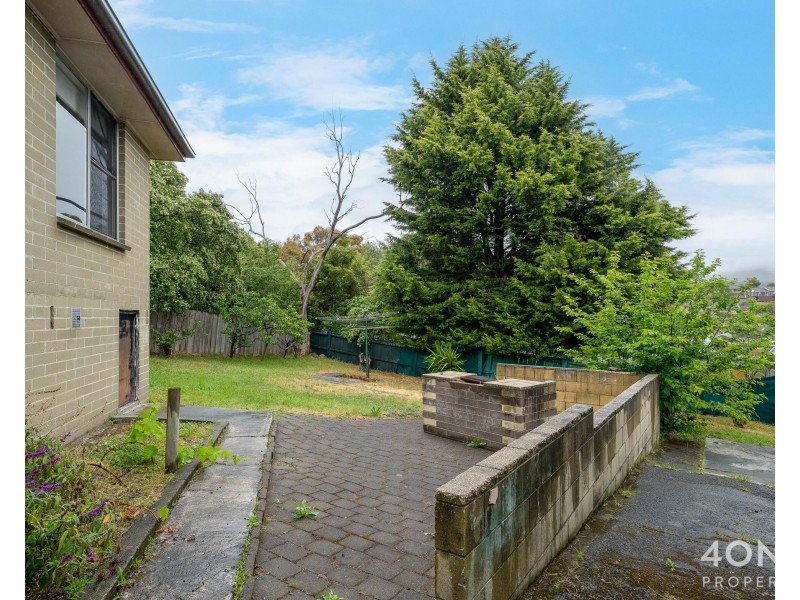16 Dickson Street, Glenorchy TAS 7010