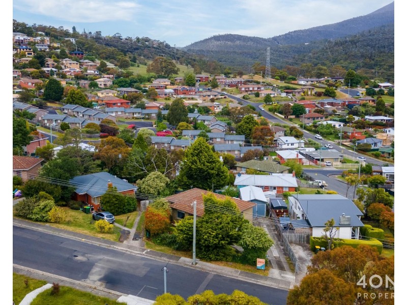 16 Dickson Street, Glenorchy TAS 7010