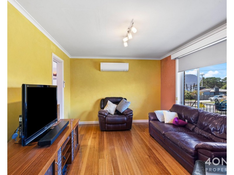 8 Merley Road, Austins Ferry TAS 7011