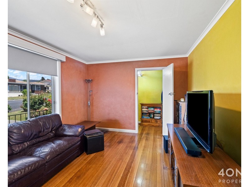 8 Merley Road, Austins Ferry TAS 7011