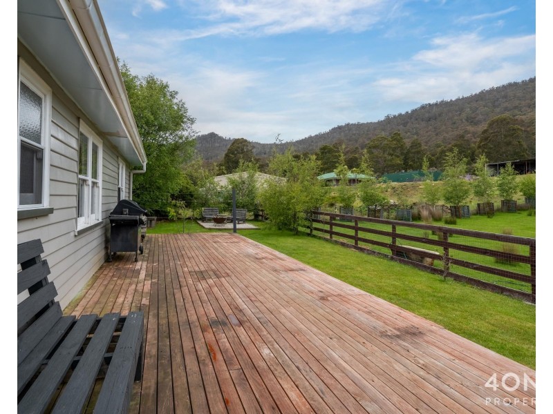 279 Mount Hull Road, Collinsvale TAS 7012