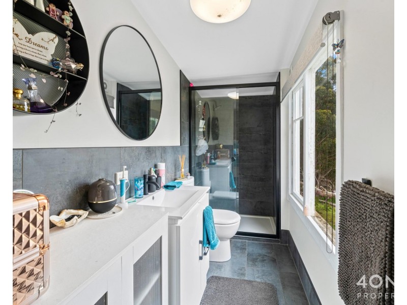 279 Mount Hull Road, Collinsvale TAS 7012