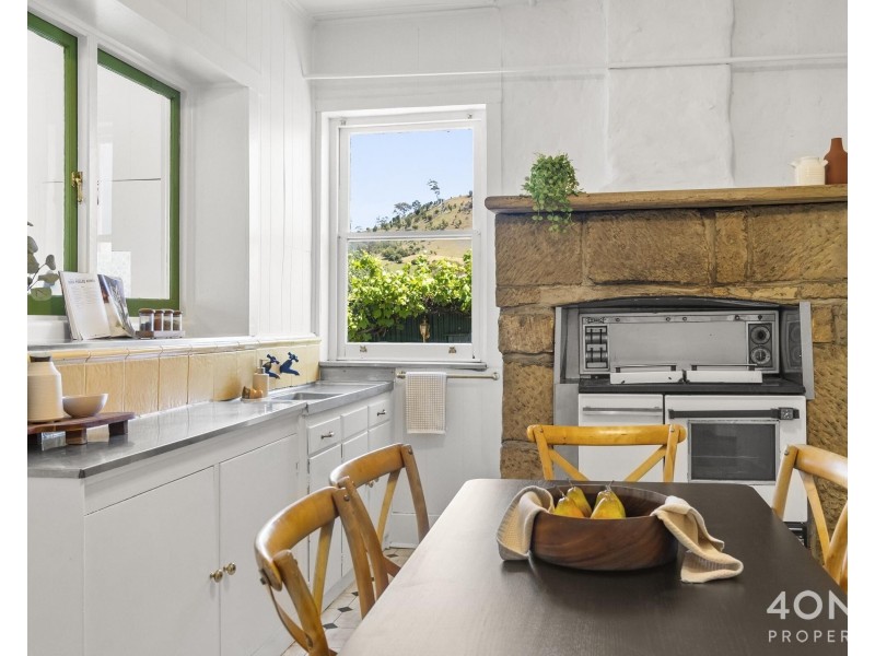 23 Main Street, Kempton TAS 7030