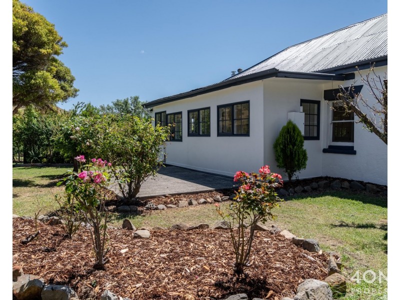 23 Main Street, Kempton TAS 7030
