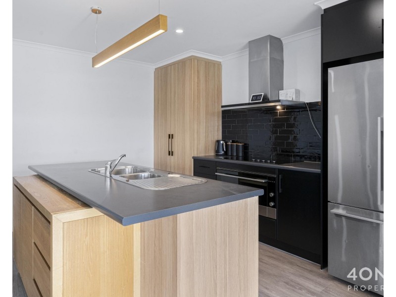 7 Lonergan Road, Glenorchy TAS 7010