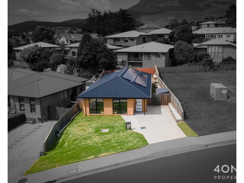 7 Lonergan Road, Glenorchy TAS 7010