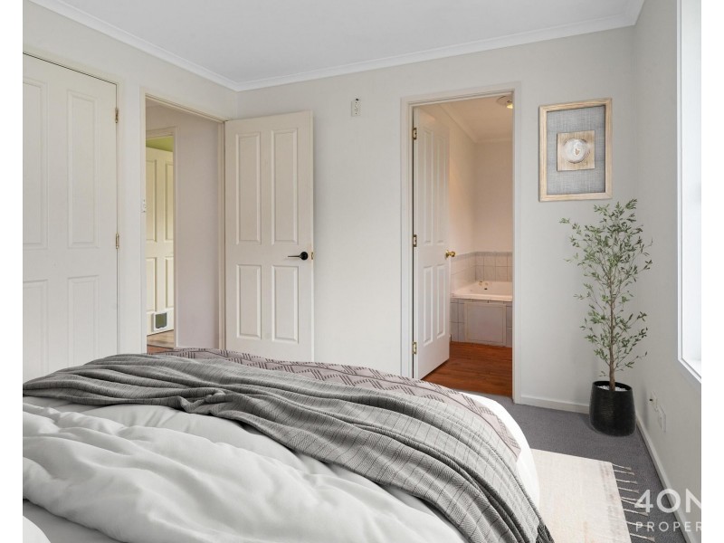 34 Brookston Drive, Mornington TAS 7018