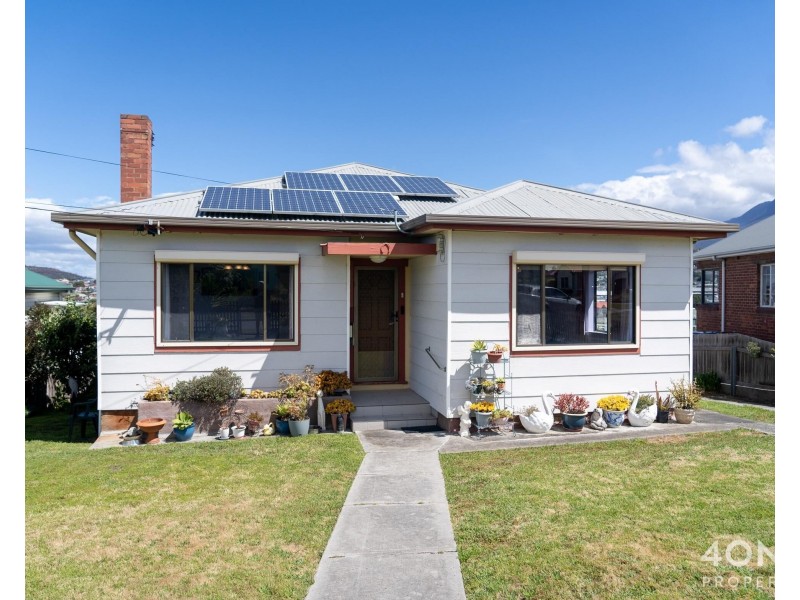 18 Arundel Street, Derwent Park TAS 7009