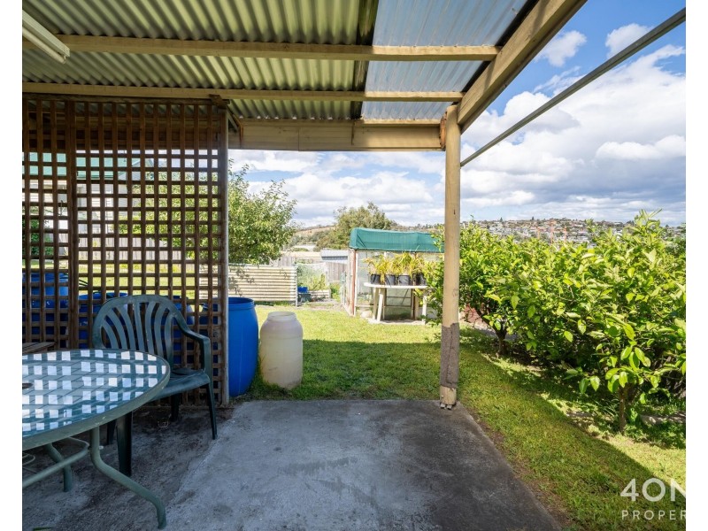 18 Arundel Street, Derwent Park TAS 7009