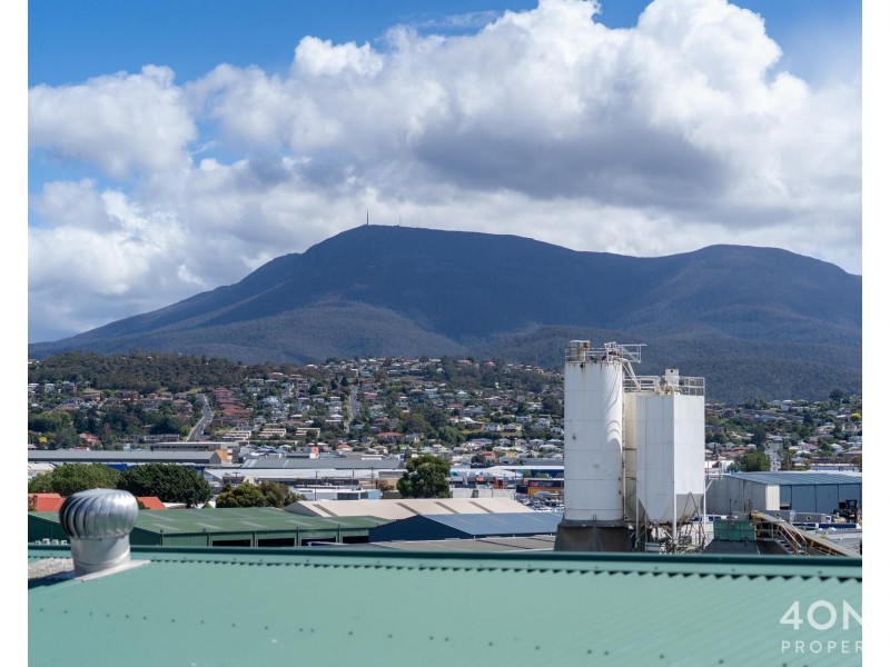 18 Arundel Street, Derwent Park TAS 7009