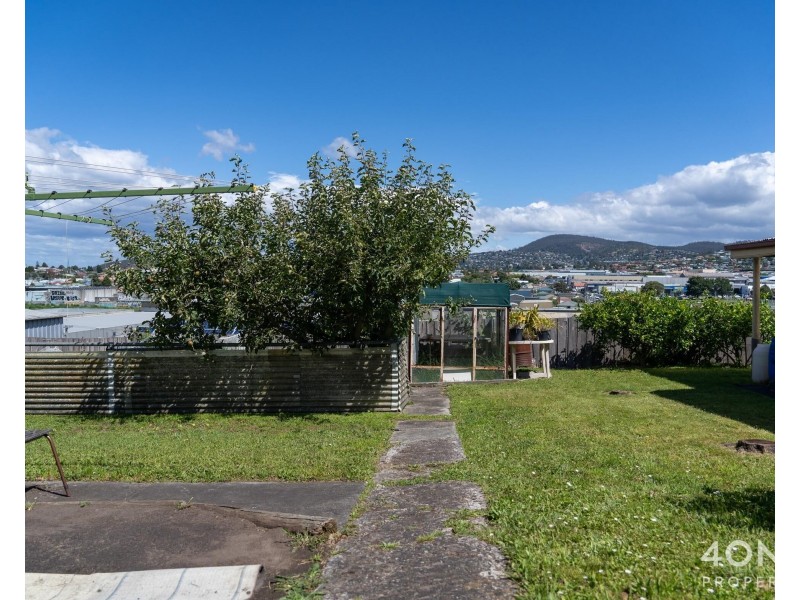 18 Arundel Street, Derwent Park TAS 7009