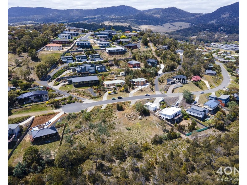 32 Grevillea Avenue, Old Beach TAS 7017