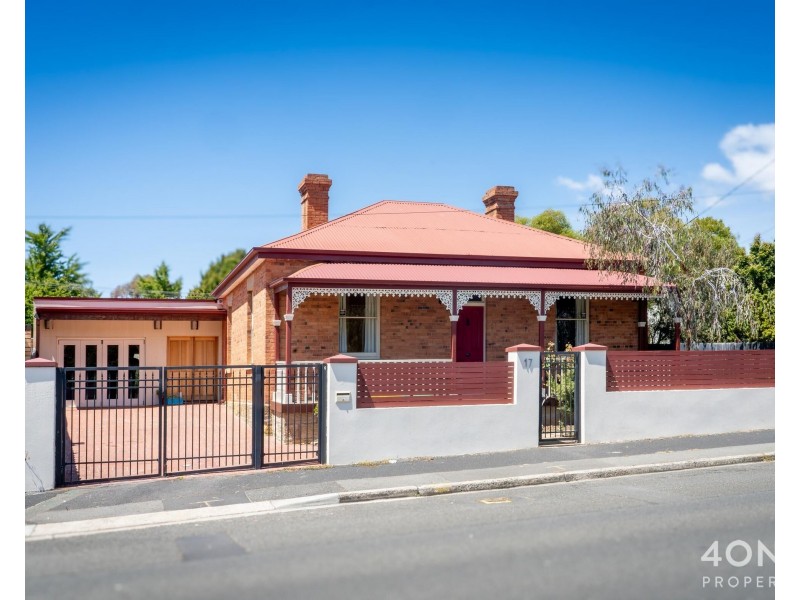 17 Forster Street, New Town TAS 7008
