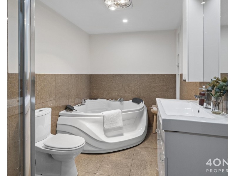 17 Forster Street, New Town TAS 7008