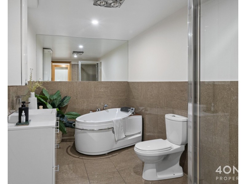 17 Forster Street, New Town TAS 7008