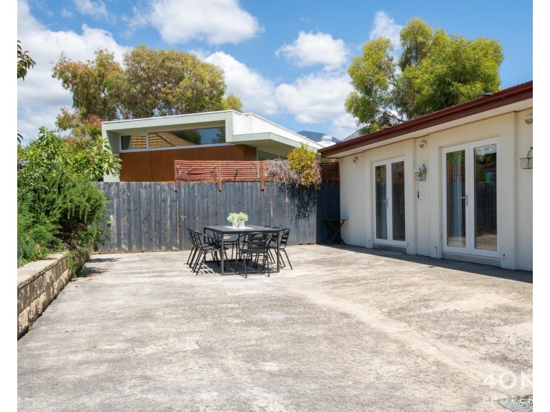 17 Forster Street, New Town TAS 7008