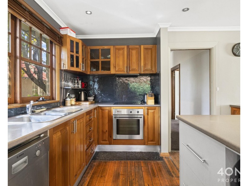12 Peronne Avenue, Moonah TAS 7009