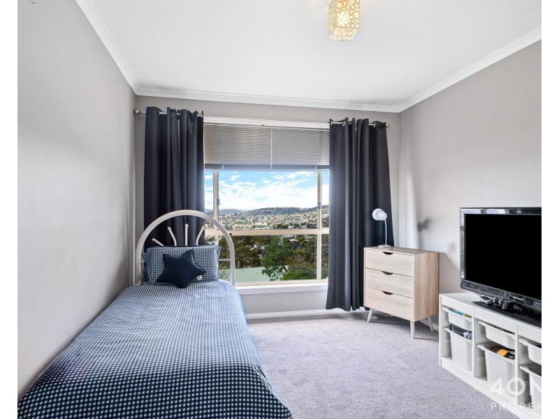 36 Jasanda Drive, Montrose TAS 7010