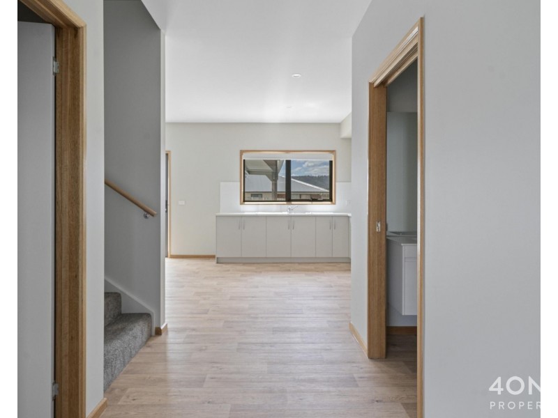 2/17 Reynolds Way, Bridgewater TAS 7030