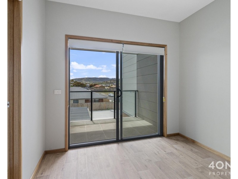 2/17 Reynolds Way, Bridgewater TAS 7030