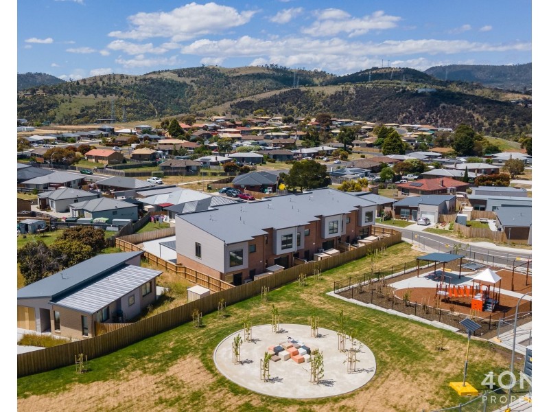 2/17 Reynolds Way, Bridgewater TAS 7030