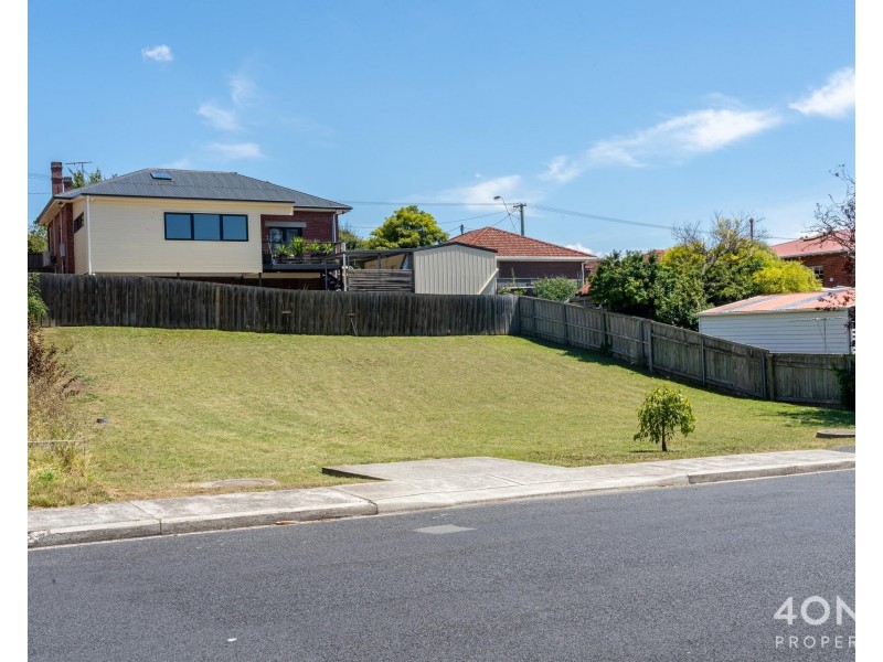 1 Oakley Street, New Town TAS 7008