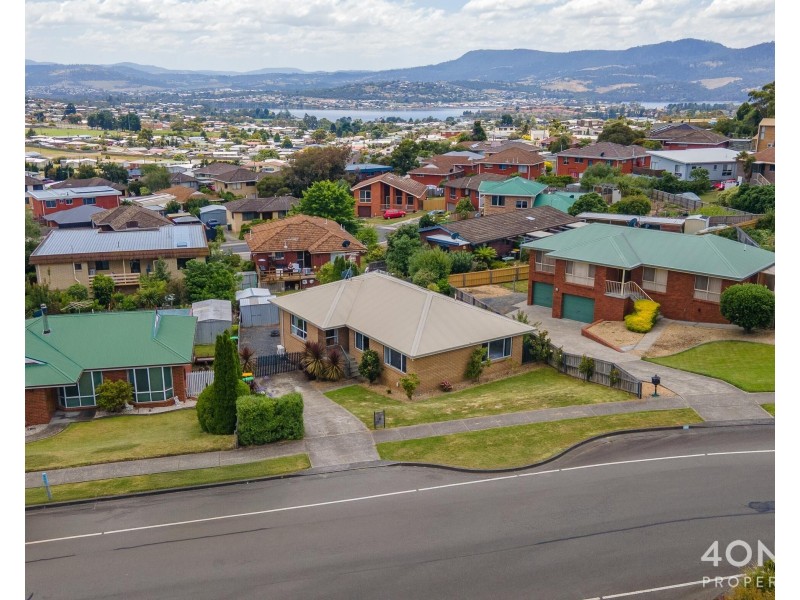 98 Branscombe Road, Claremont TAS 7011