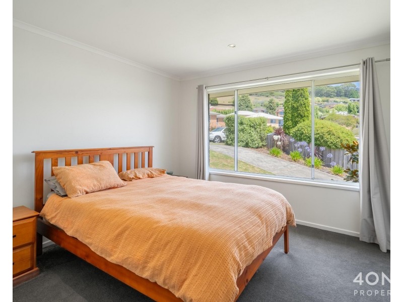98 Branscombe Road, Claremont TAS 7011