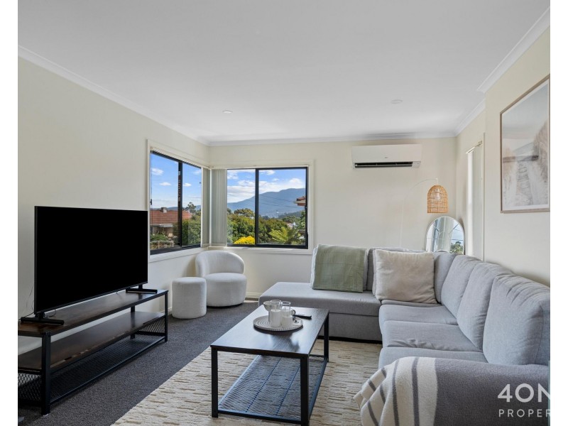 16 Resolution Street, Warrane TAS 7018