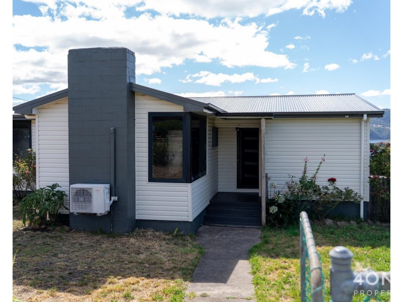 17 Mason Street, Claremont TAS 7011