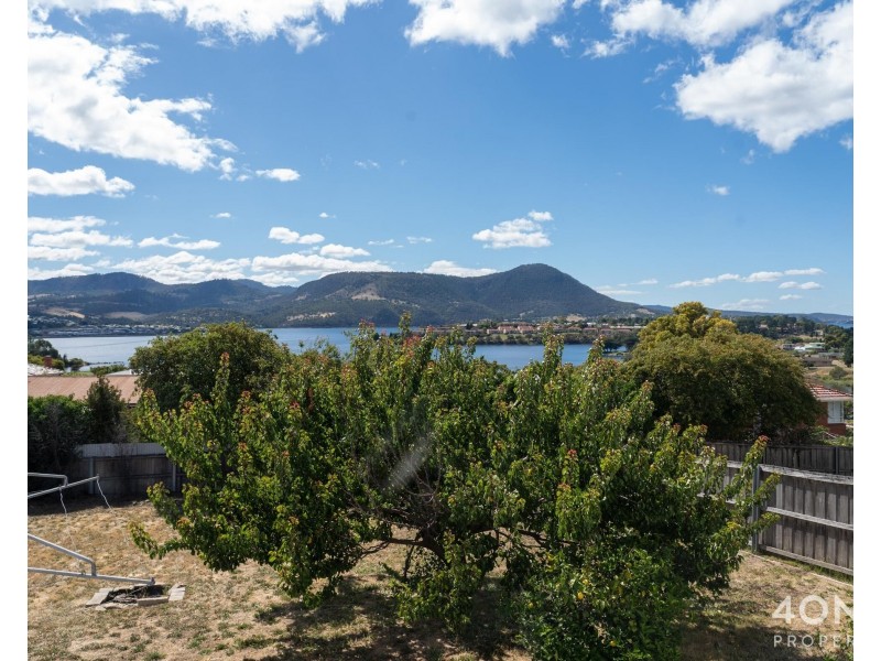 17 Mason Street, Claremont TAS 7011