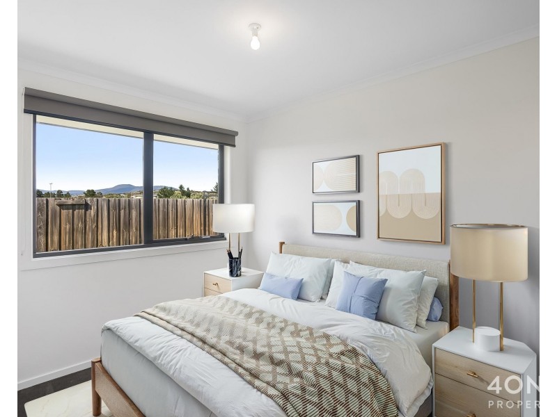 2/75 Menin Drive, Brighton TAS 7030