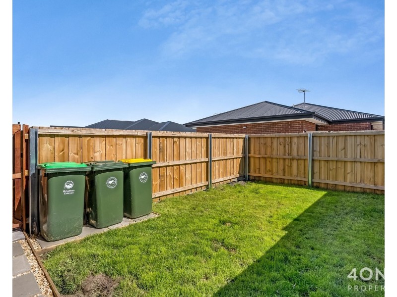 2/75 Menin Drive, Brighton TAS 7030