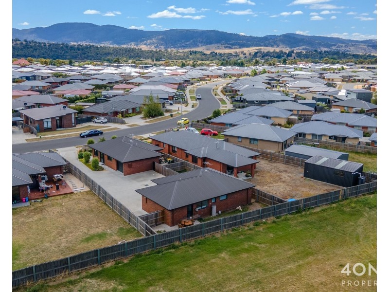 2/75 Menin Drive, Brighton TAS 7030