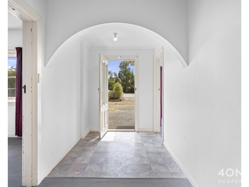 102 Kennedy Drive, Cambridge TAS 7170