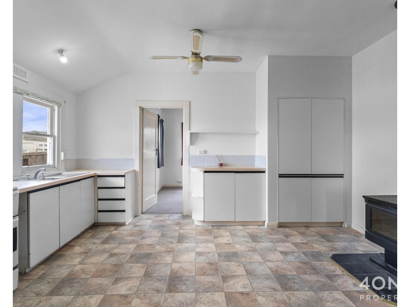 102 Kennedy Drive, Cambridge TAS 7170