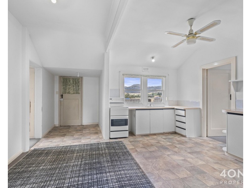 102 Kennedy Drive, Cambridge TAS 7170