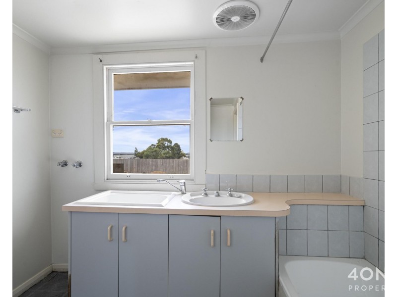 102 Kennedy Drive, Cambridge TAS 7170