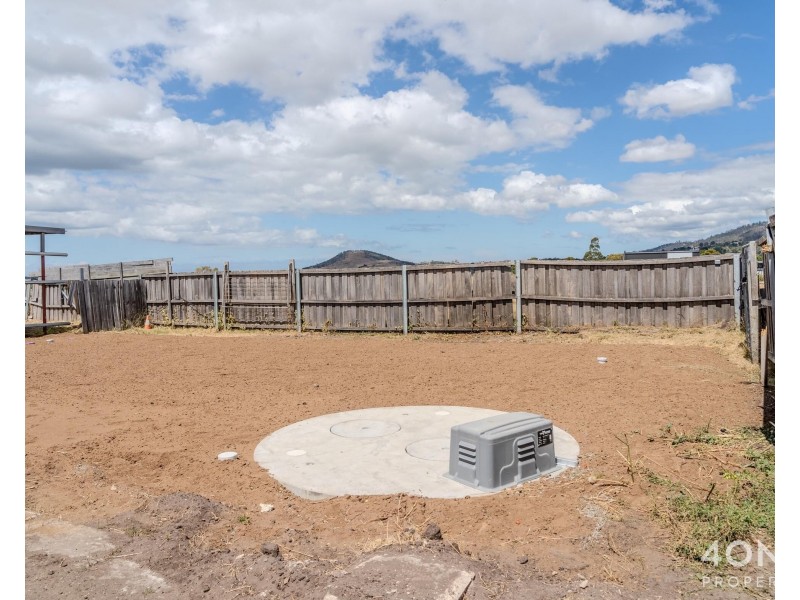 102 Kennedy Drive, Cambridge TAS 7170