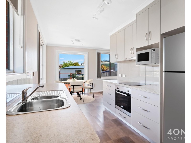 2 Barana Street, Mornington TAS 7018