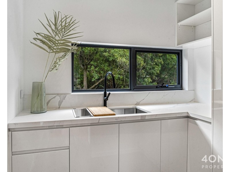 2 Belhaven Avenue, Taroona TAS 7053